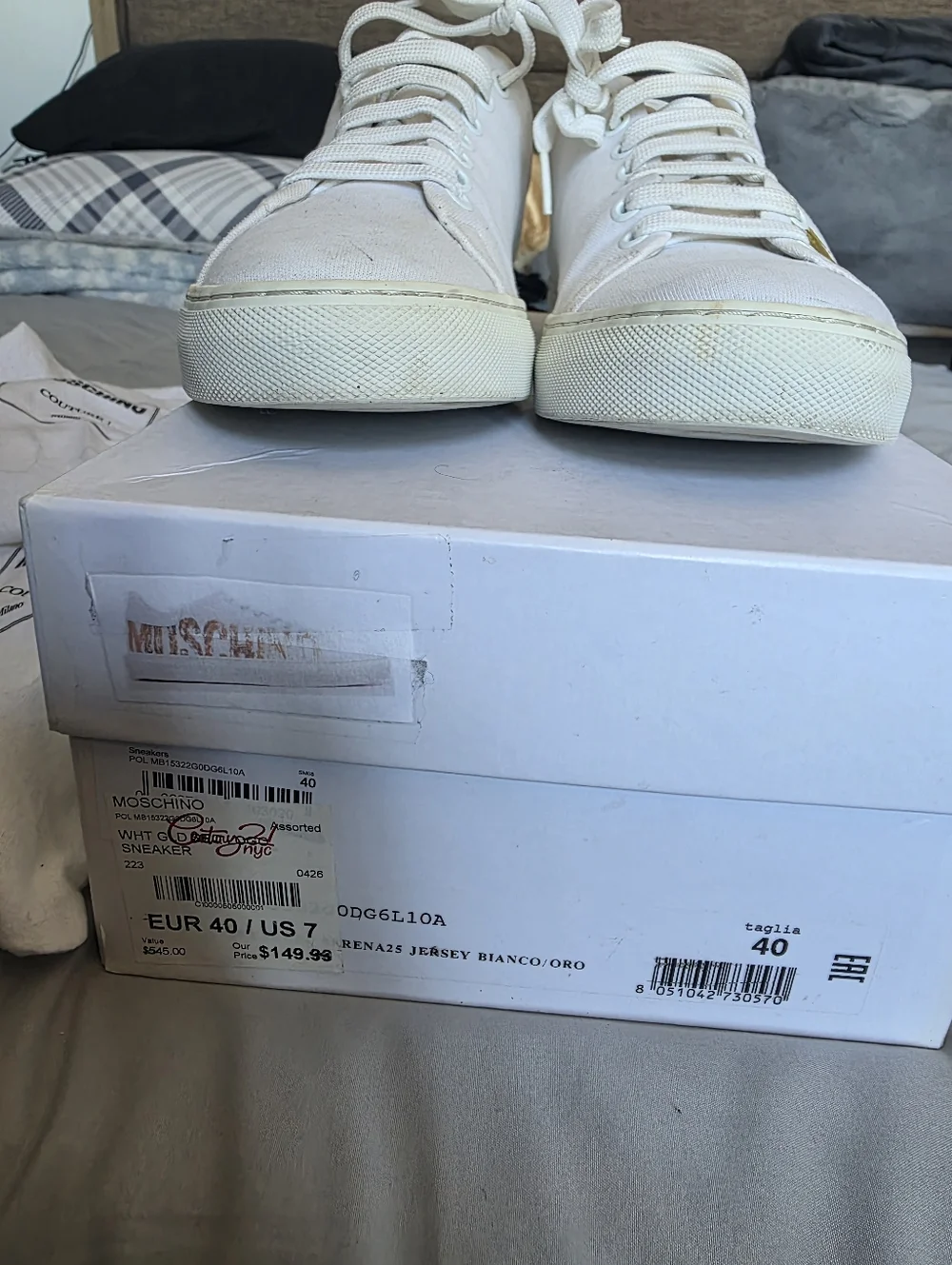 Moschino White Sneakers with Gold Logo Detailing - Picture 5 of 5